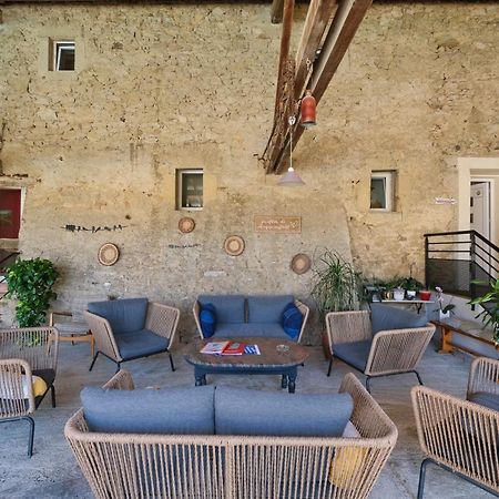 Le Cocon Bed and Breakfast Saint-Paul-les-Fonts Buitenkant foto