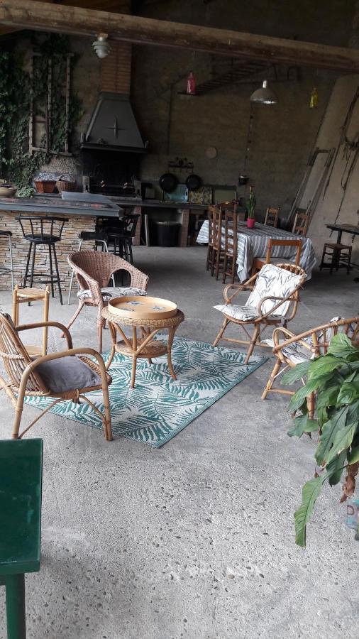 Le Cocon Bed and Breakfast Saint-Paul-les-Fonts Buitenkant foto