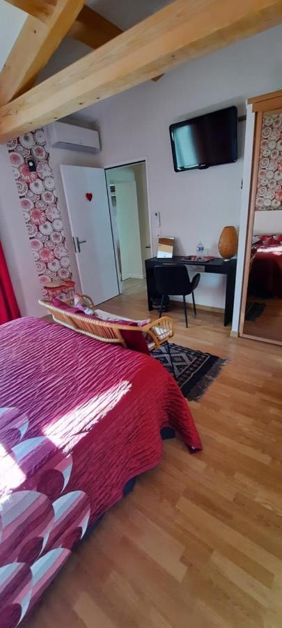 Le Cocon Bed and Breakfast Saint-Paul-les-Fonts Buitenkant foto